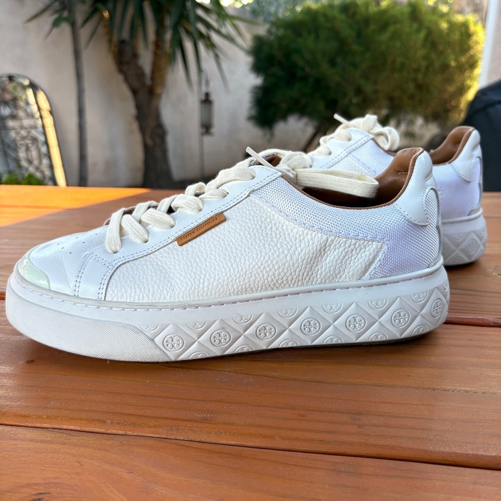 Tory Burch Ladybug Sneakers in White Leather Size 9